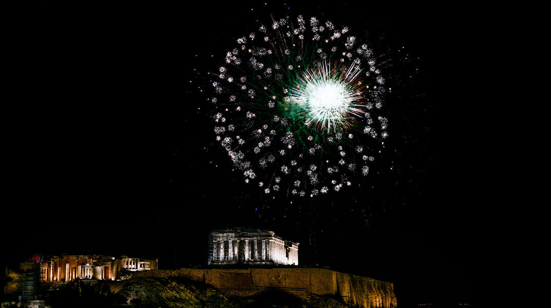 Η Αθήνα ετοιμάζεται να υποδεχτεί την Πρωτοχρονιά 2023