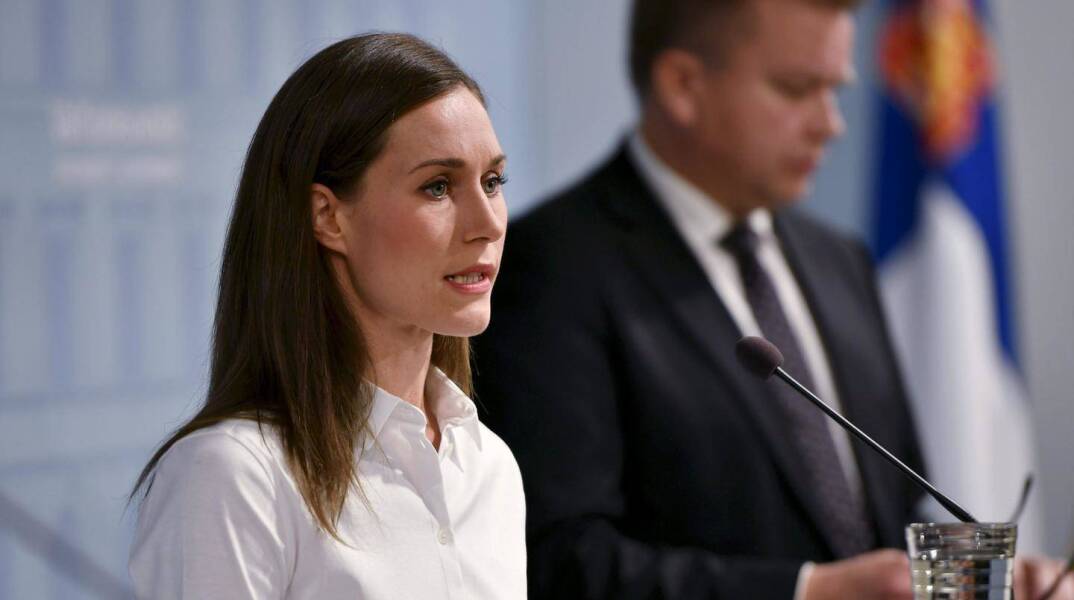 Μόνο η Φινλανδία: Προσωρινός υπουργός Άμυνας - Έλαβε γονική άδεια 6 μηνών ο εν ενεργεία