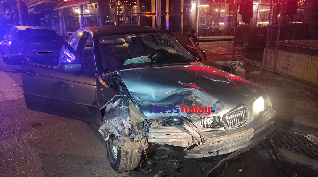 Τροχαίο με την εμπλοκή δύο οχημάτων στον Βαρδάρη