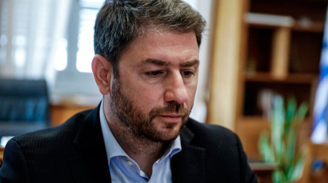 Το «καρφί» του Νίκου Ανδρουλάκη για τον Ντόναλντ Τραμπ μετά την εισβολή στο Κογκρέσο της Βραζιλίας