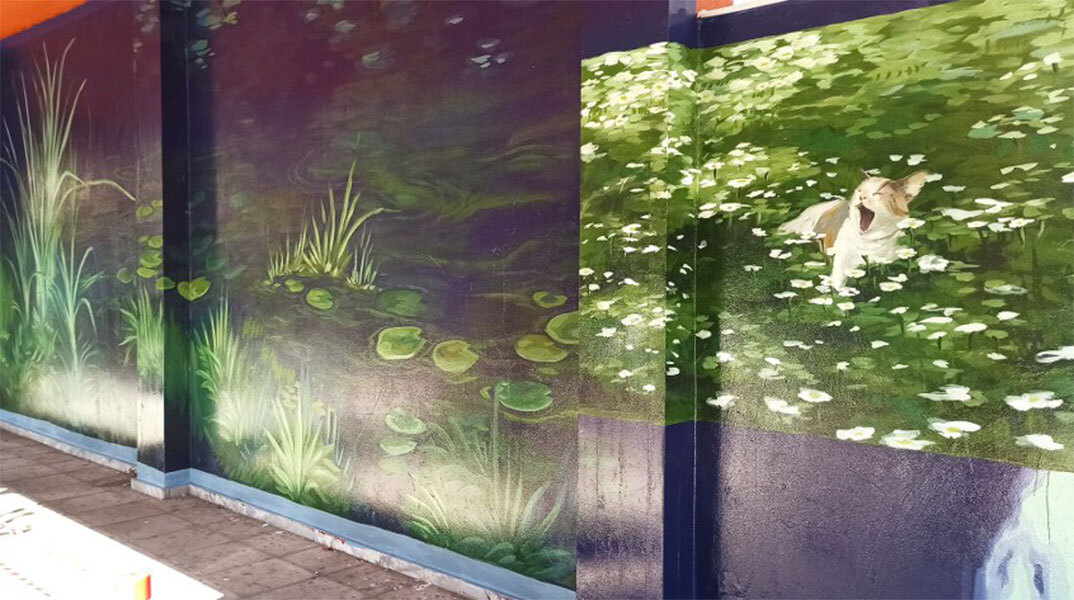 Νέα τοιχογραφία με θέμα το περιβάλλον «ντύνει» με χρώμα σχολείο της Αθήνας