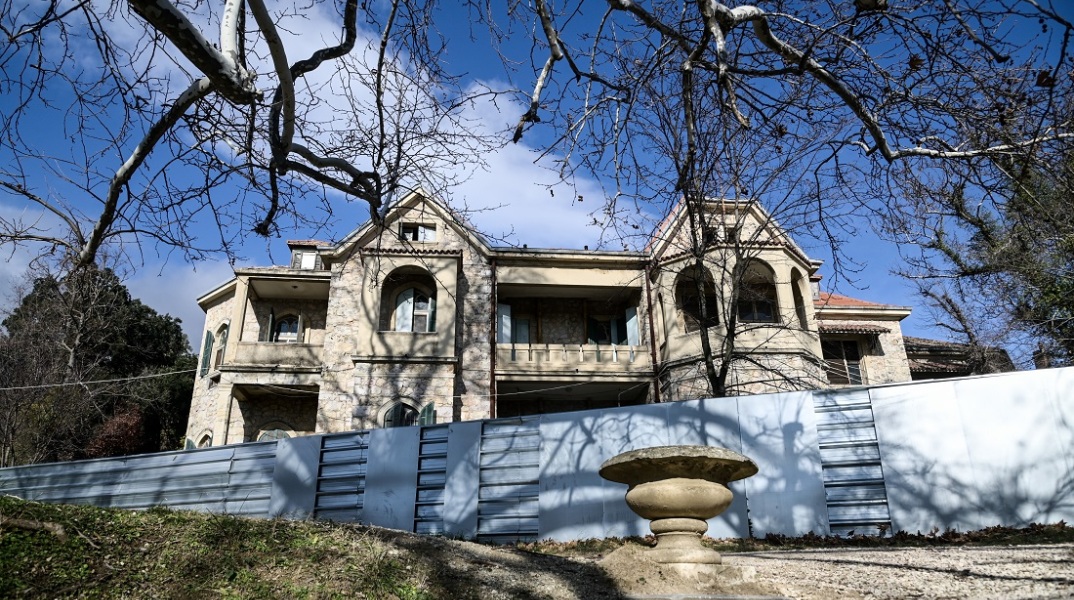 Ν ΒΑΣΙΛΙΚΑ ΑΝΑΚΤΟΡΑ