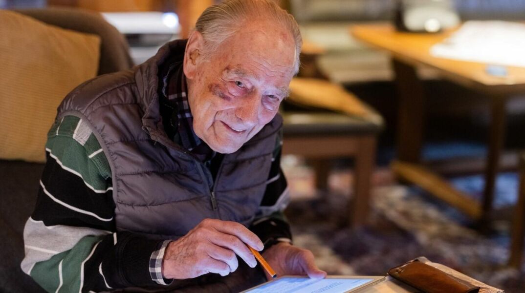 Μπλόγκερ ετών 100 - ένας παππούς μιλά για τον πόλεμο