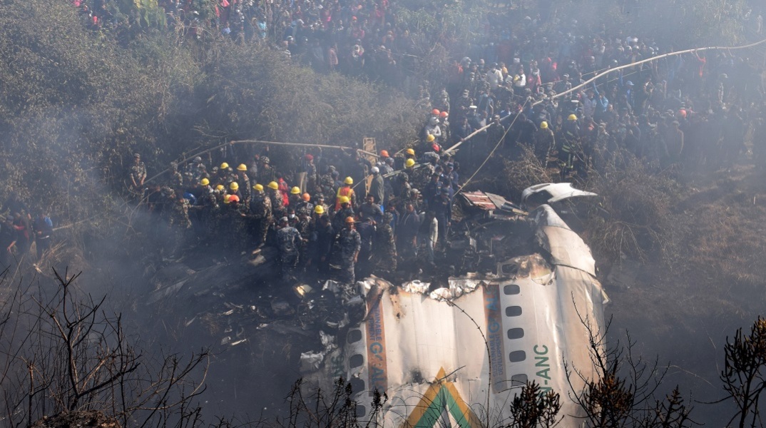 Νεπάλ: Λεπτό προς λεπτό η πτώση του αεροσκάφους με τους 72 επιβάτες