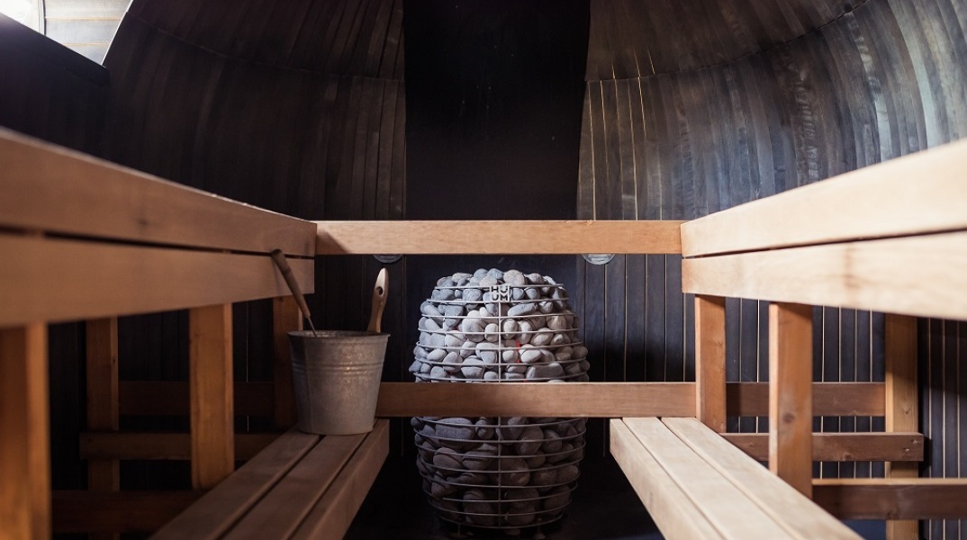 Will the UK warm to Finland's naked sauna diplomacy