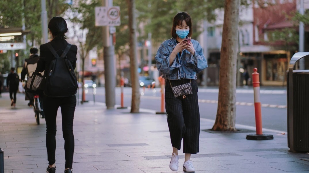 Ιαπωνία: Η κυβέρνηση εξετάζει να υποβαθμίσει τον κορωνοϊό σε λιγότερη σοβαρή λοιμώδη νόσο