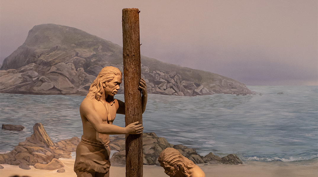 Σκηνή που αναπαριστά άνδρες στη νεολιθική εποχή