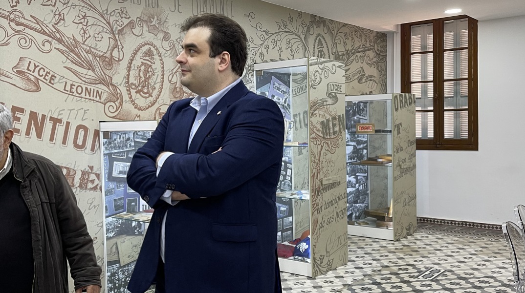 Πιερρακάκης: Επίσκεψη στα Πατήσια - «Οι Αθηναίοι αγαπάμε τις γειτονιές μας στην πράξη»