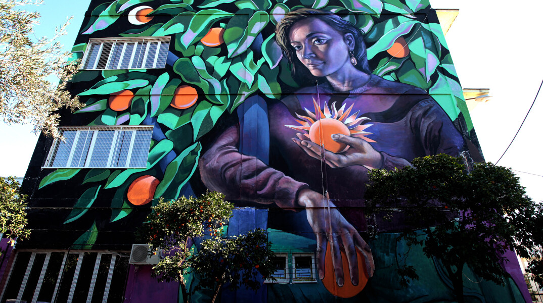 Γκράφιτι στο 1ο λύκειο Χαλανδρίου