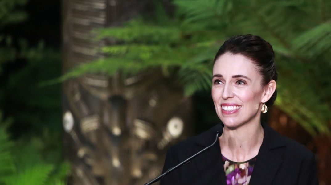 Τζασίντα Άρντερν: Αποχαιρετά την πρωθυπουργία δίπλα στους Μαορί