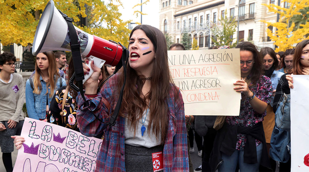 Διαδηλώσεις στην Ισπανία ενάντια στη βία κατά των γυναικών