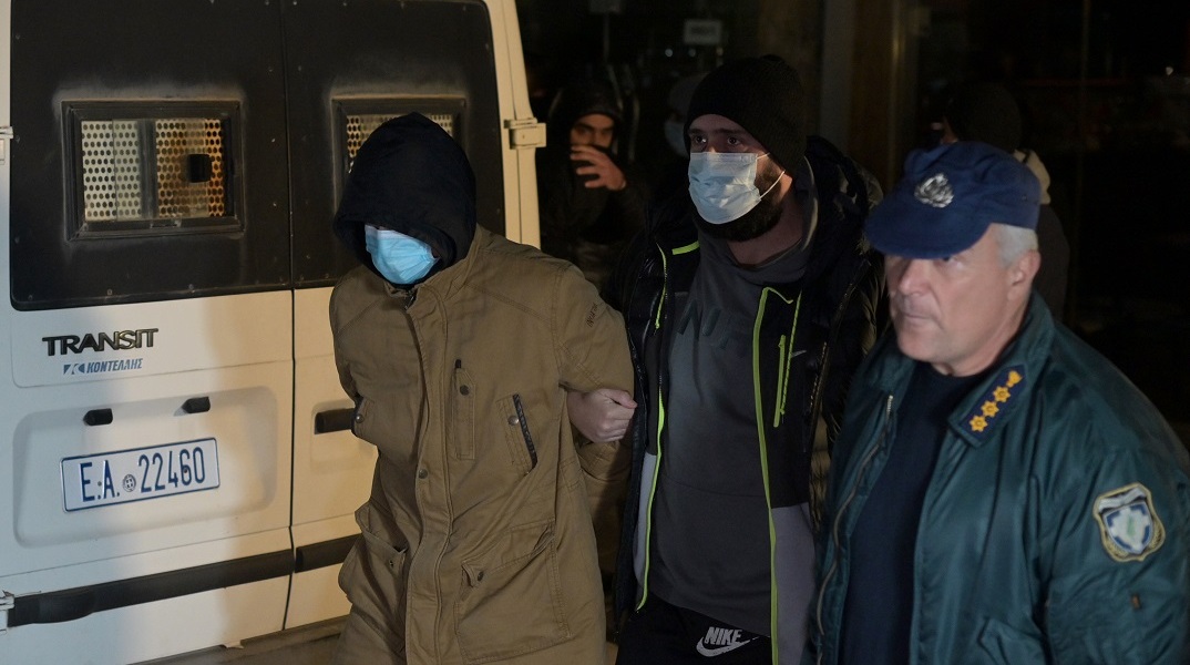 Πάτρα: Προφυλακίστηκαν οι 6 κατηγορούμενοι για σύσταση εγκληματικής οργάνωσης
