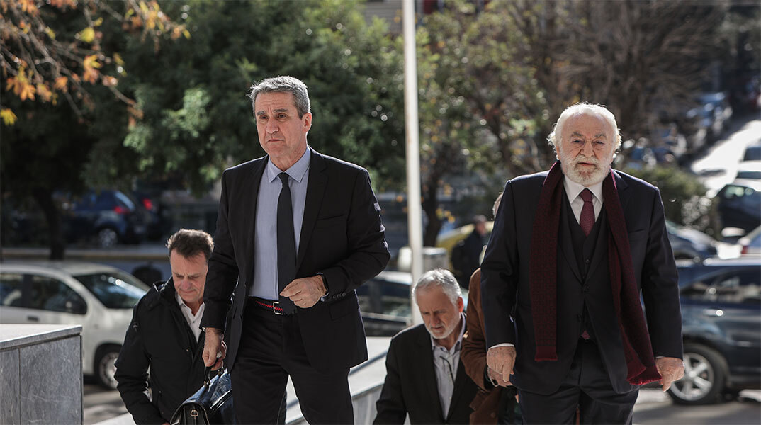 Ο Χρήστος Καλογρίτσας και ο συνήγορός του Ανδρέας Λοβέρδος