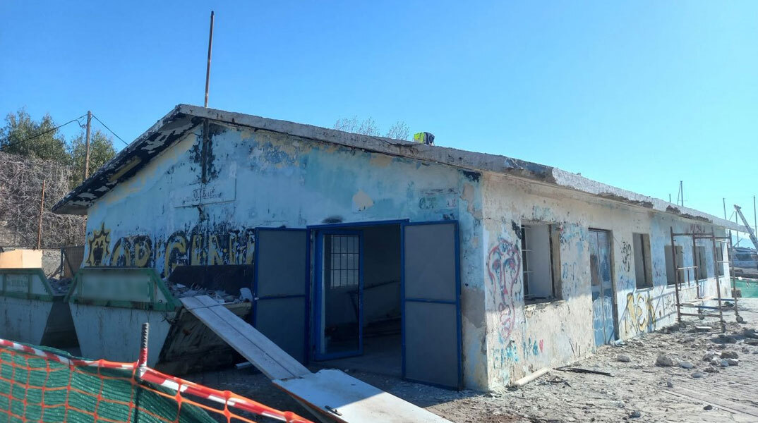 Το εγκαταλελειμμένο αναψυκτήριο στην Ελευσίνα