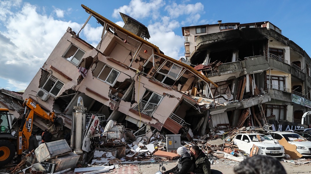 Σεισμός στην Τουρκία - Τσελέντης: Αναμένται μετασεισμός πάνω από 6,5 Ρίχτερ