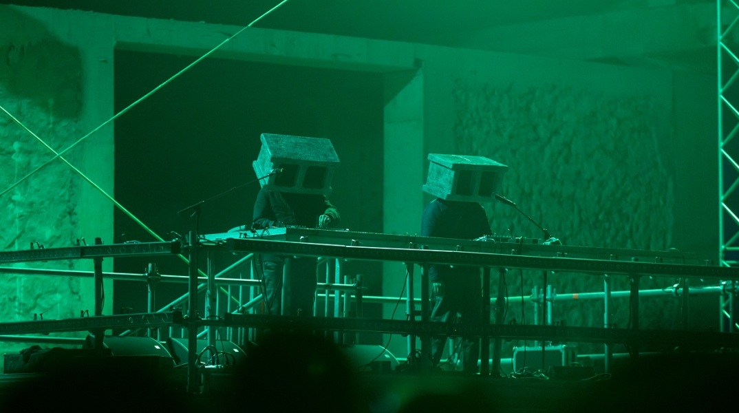 Στέρεο Νόβα στην Ελευσίνα γιατί ήταν Σάββατο Βράδυ 