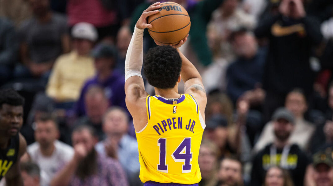 Λέικερς: Ο Σκότι Πίπεν τζ. συμπαίκτης με τον Μαλίκ Μπίσλεϊ που τα είχε με τη… μαμά του (pic)