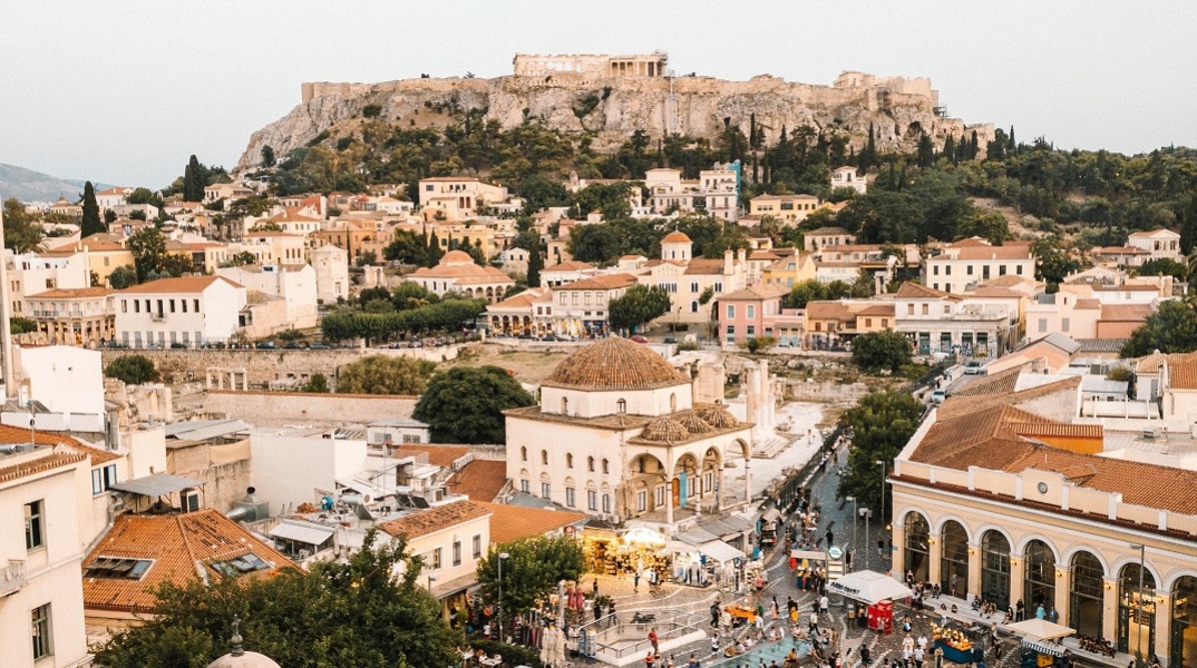 Κομισιόν: Ανάπτυξη στην Ελλάδα πάνω από τον ευρωπαϊκό μέσο όρο