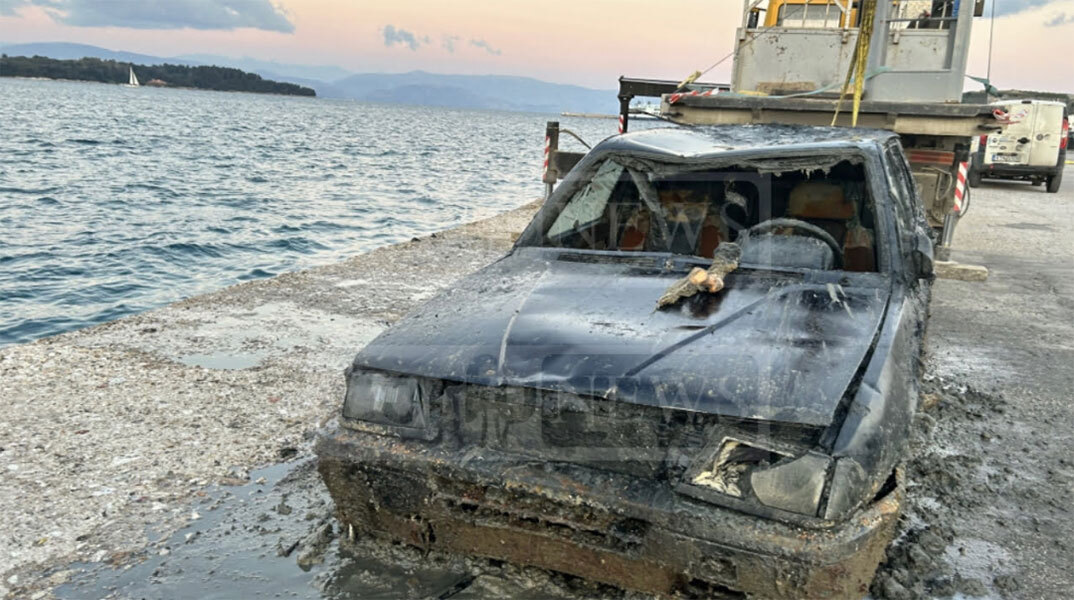 Το αυτοκίνητο που εντοπίστηκε στον βυθό της θάλασσας στην Κέρκυρα