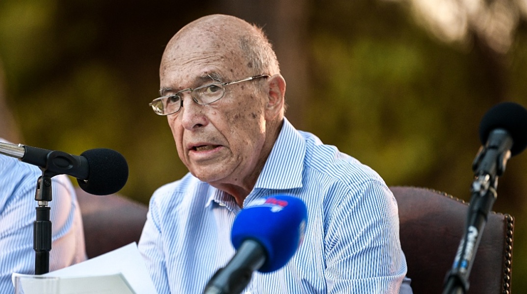 Κώστας Σημίτης για τον θάνατο του Μωυσή Ελισάφ: «Ηταν ένας οικουμενικός άνθρωπος»	