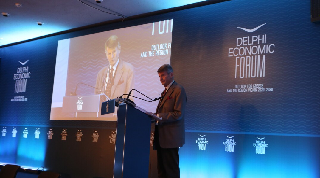 Ο Γιώργος Δερτιλής σε ομιλία του στο Οικονομικό Φόρουμ των Δελφών