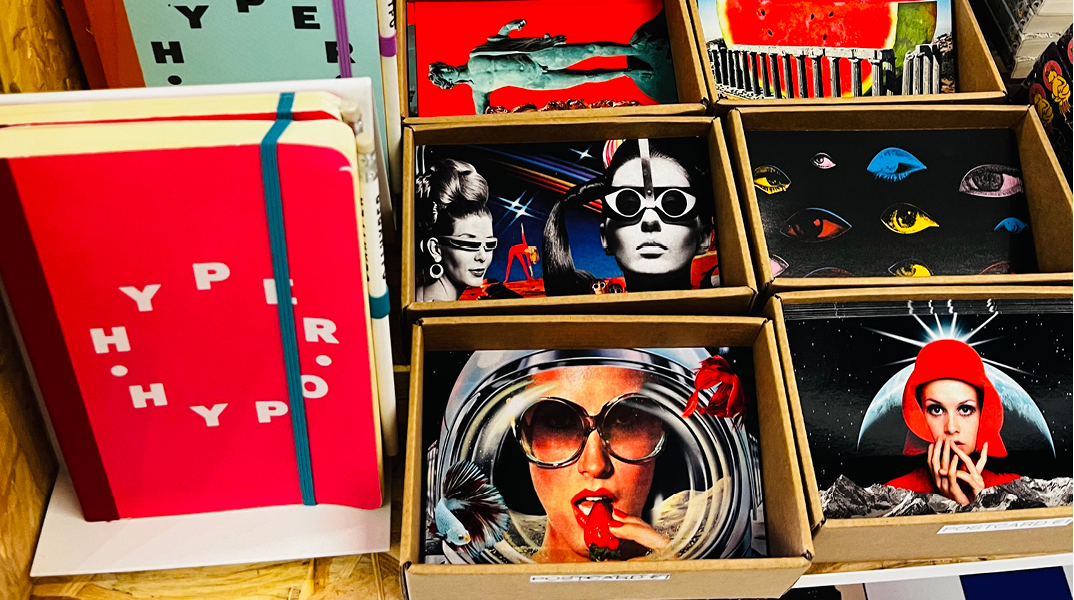 Hyper Hypo, ένα βιβλιοπωλείο στην καρδιά του εμπορικού τριγώνου ©ΑΝΤΩΝΗΣ ΦΙΞ