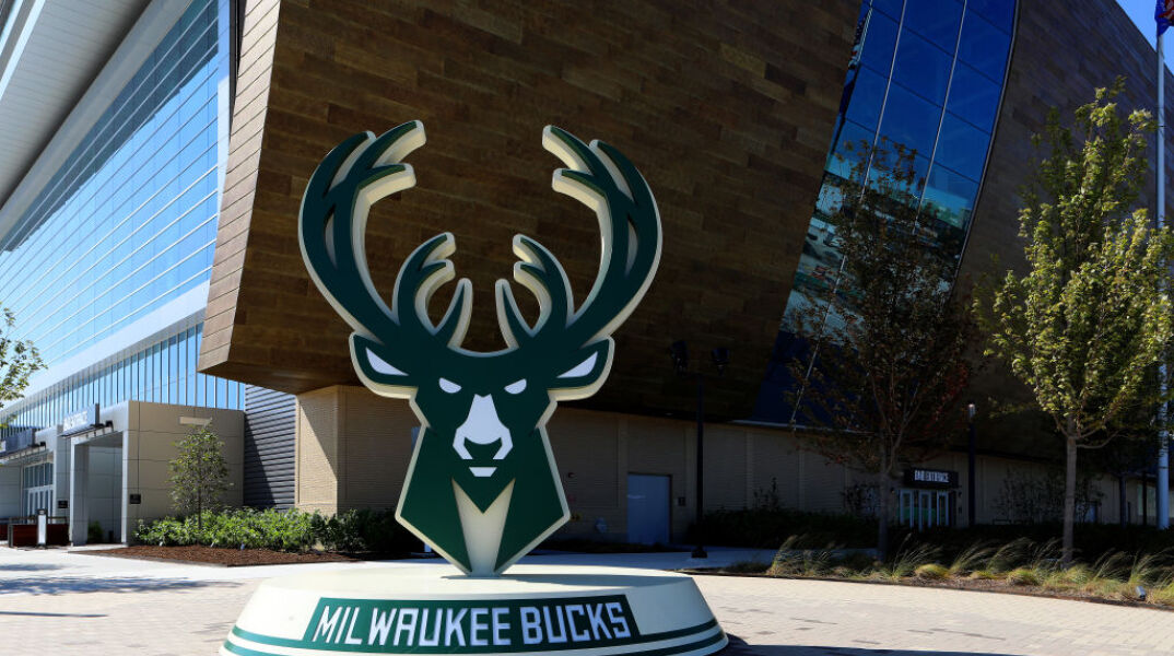 Οι Μιλγουόκι Μπακς του Γιάννη Αντετοκούμπο αλλάζουν χέρια 