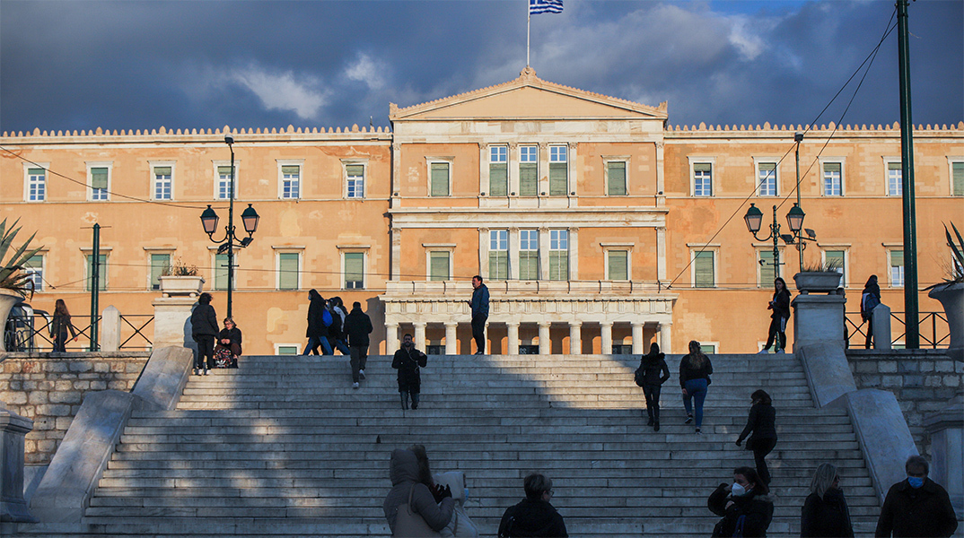 Πολίτες στο κέντρο της Αθήνας
