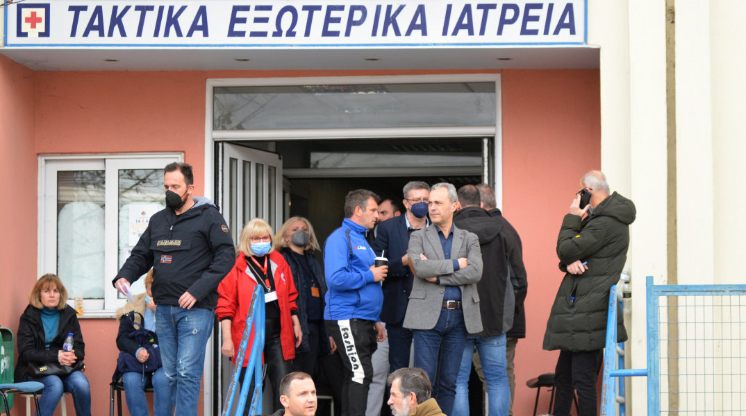 Επώδυνο το έργο της ταυτοποίησης των νεκρών της τραγωδίας στα Τέμπη