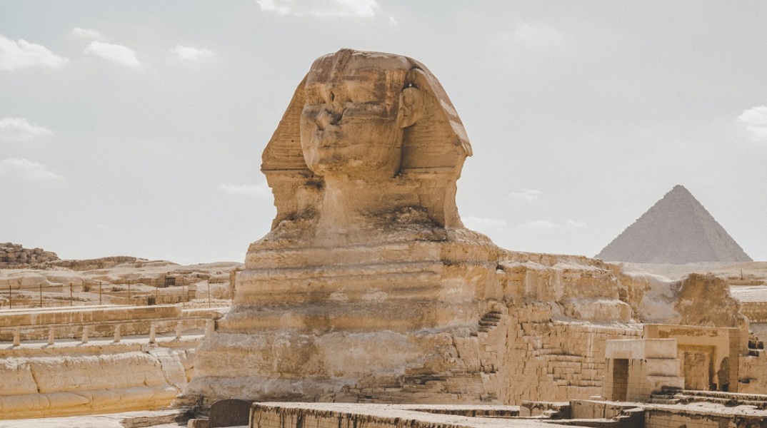 Αίγυπτος: Ανακάλυψη μυστικού διαδρόμου πίσω από την κύρια είσοδο της Μεγάλης Πυραμίδας της Γκίζας	