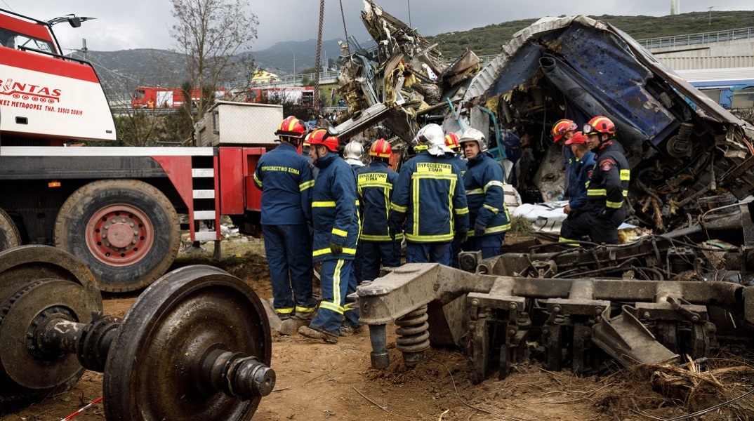 Τέμπη: «Του έκλεισα το τελευταίο εισιτήριο για το πρώτο βαγόνι», λέει κόρη 67χρονου αγνοούμενου
