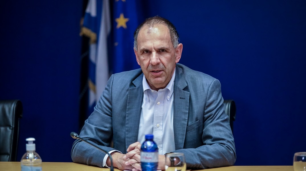  Τέμπη - Συνάντηση Γεραπετρίτη με σιδηροδρομικούς 