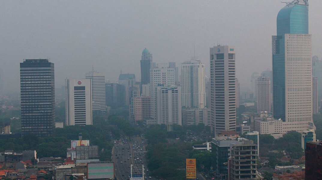 Why is Indonesia moving its capital from Jakarta to Borneo?