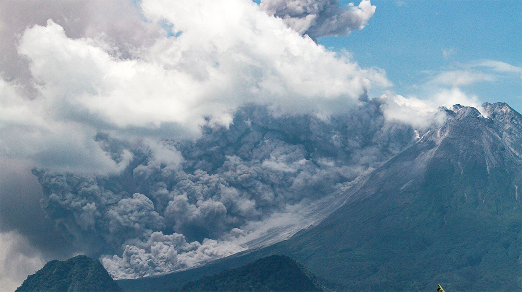 Έκρηξη του ηφαιστείου Μεράπι