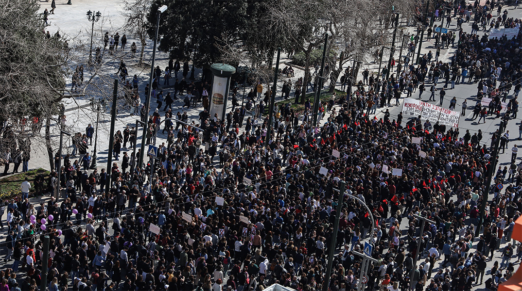 Πορεία στην Αθήνα για την τραγωδία στα Τέμπη