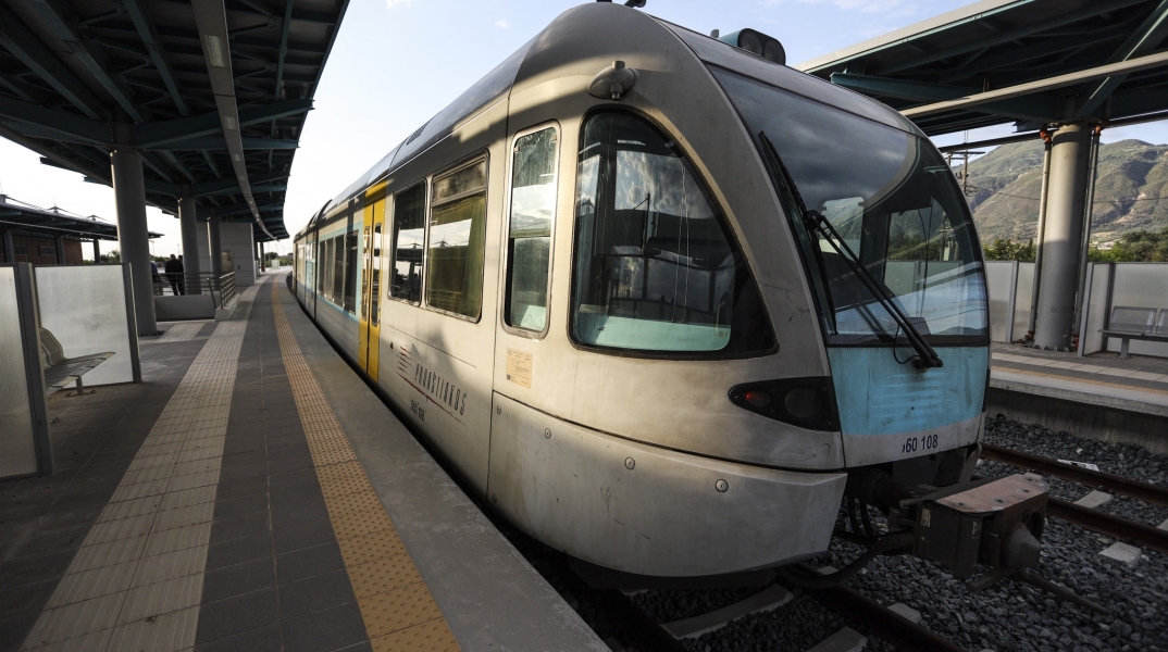 Στις 22 Μαρτίου η επανεκκίνηση του σιδηροδρόμου - Από 1η Απριλίου η γραμμή Αθήνα-Θεσσαλονίκη