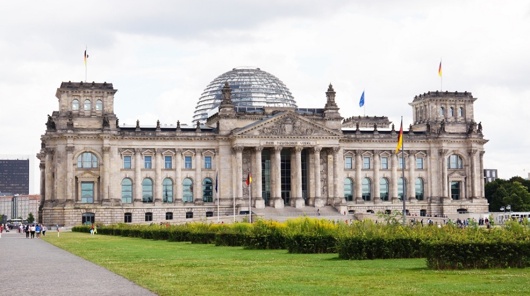 Γερμανία: Τη μείωση των εδρών της Bundestag προβλέπει σχέδιο αλλαγής του εκλογικού νόμου	