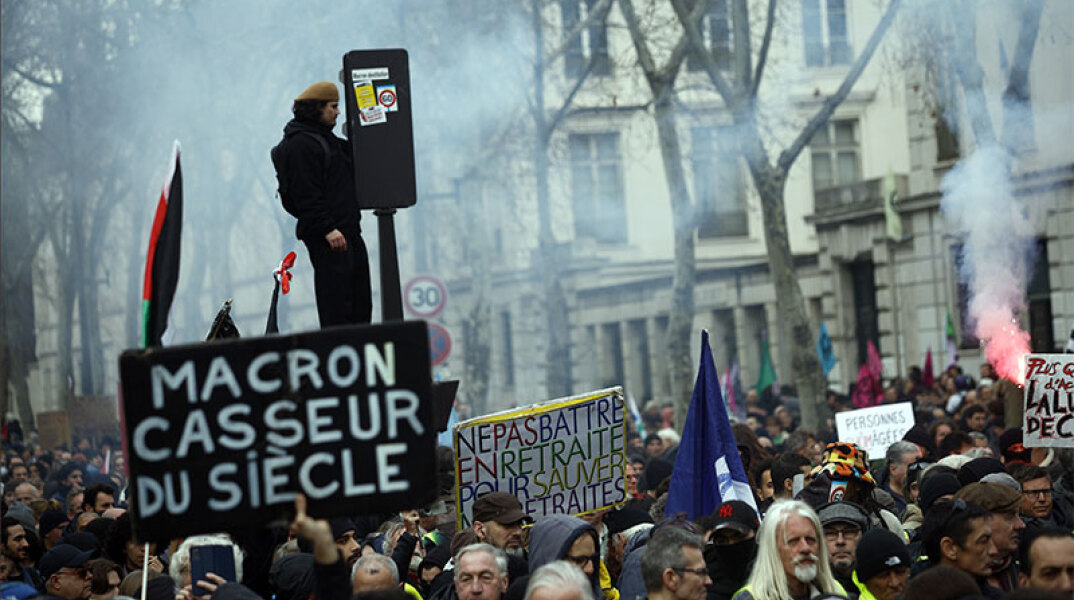 Διαδηλωτές στη Γαλλία