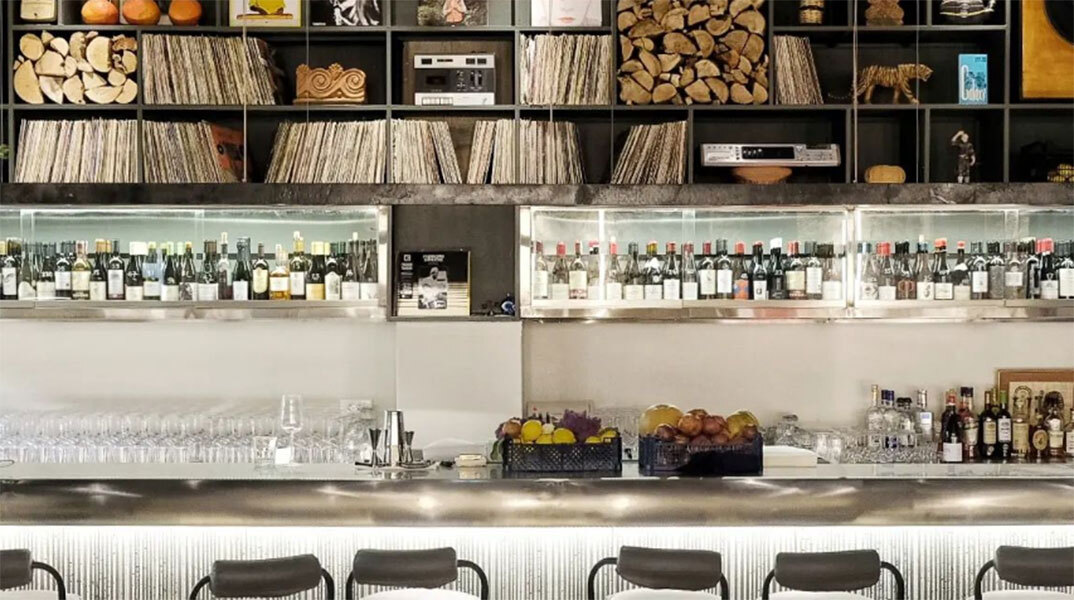 Το wine restaurant «Pharaoh»