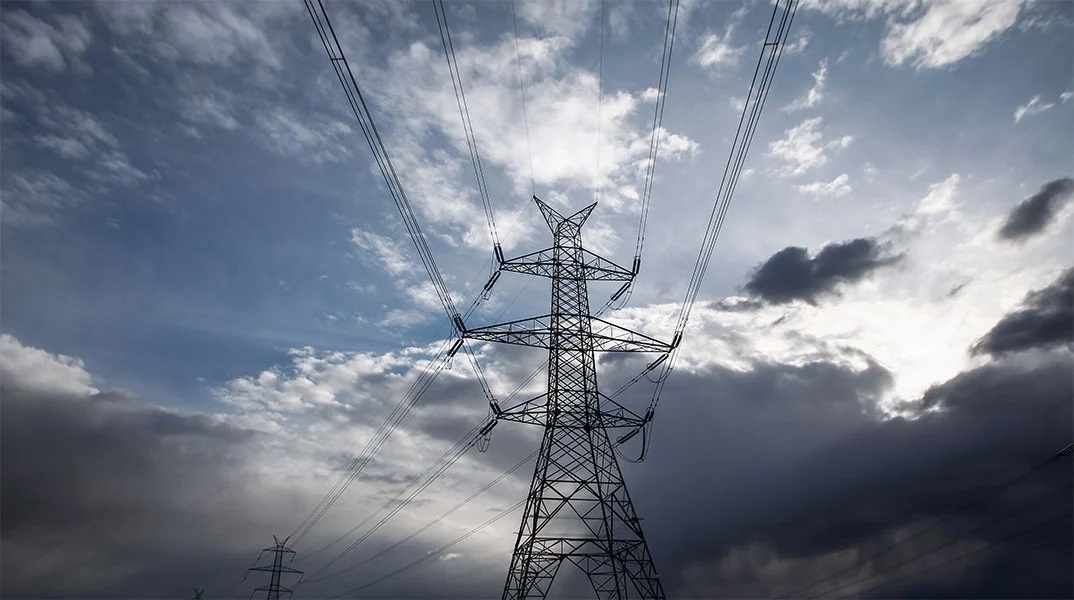 Διακοπές ρεύματος: Πώς θα αποζημιώνονται οι καταναλωτές από τον ΔΕΔΔΗΕ 