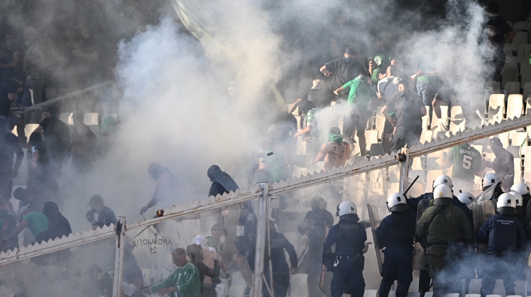 Oπαδική βία: Τι σημαίνει η ποινική αναβάθμιση των ερευνών
