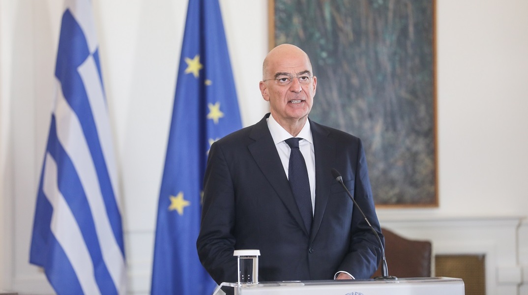 Σουδάν -  Δένδιας: Ψάχνουμε για ένα παράθυρο ευκαιρίας να πάρουμε τους Έλληνες