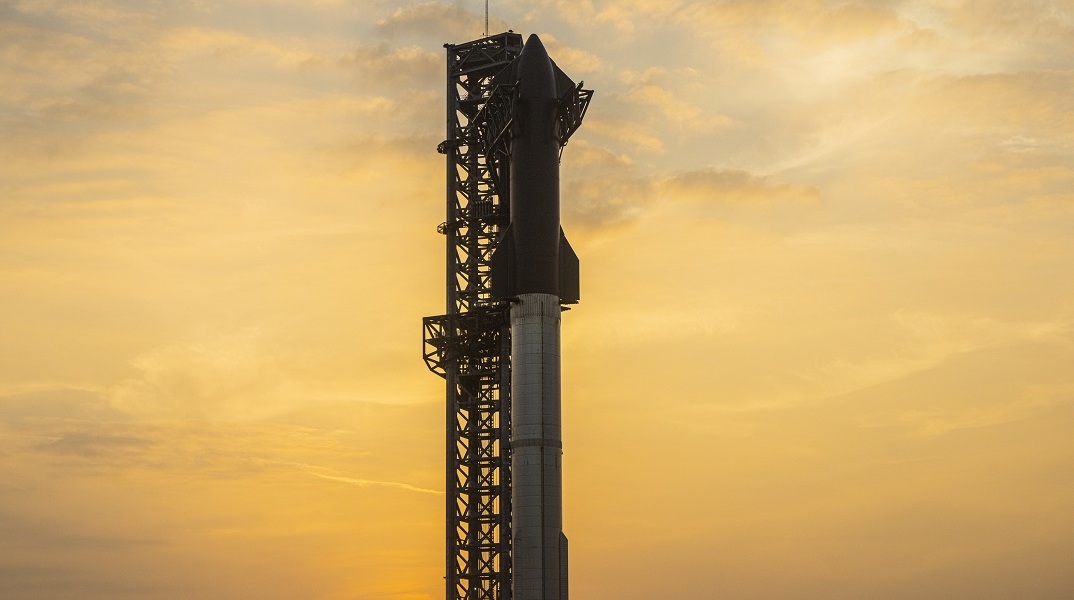 Starship: Εκτοξεύτηκε ο μεγαλύτερος πύραλος που κατασκευάστηκε ποτέ