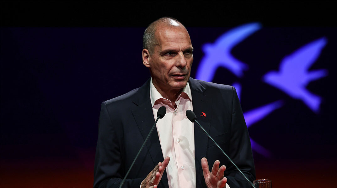 Γιάνης Βαρουφάκης