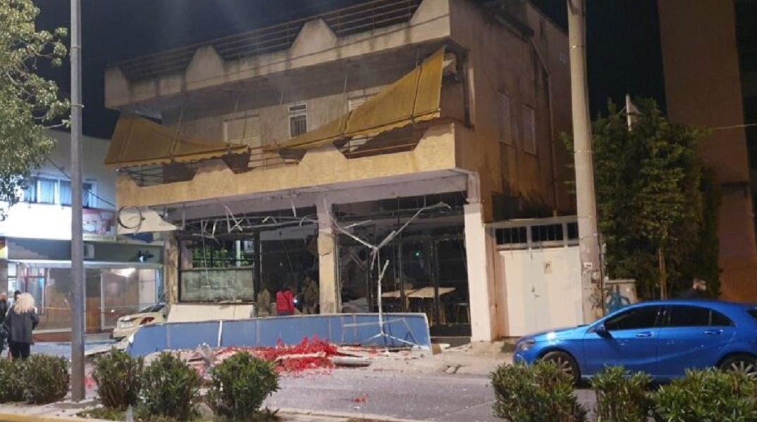 Έκρηξη σε καφετέρια στο Νέο Ηράκλειο