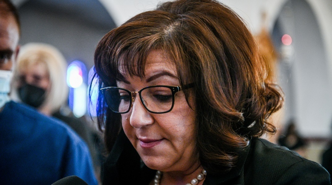 Δολοφονία Καραϊβάζ: H σύζυγός του, Στάθα Αλεξανδροπούλου 