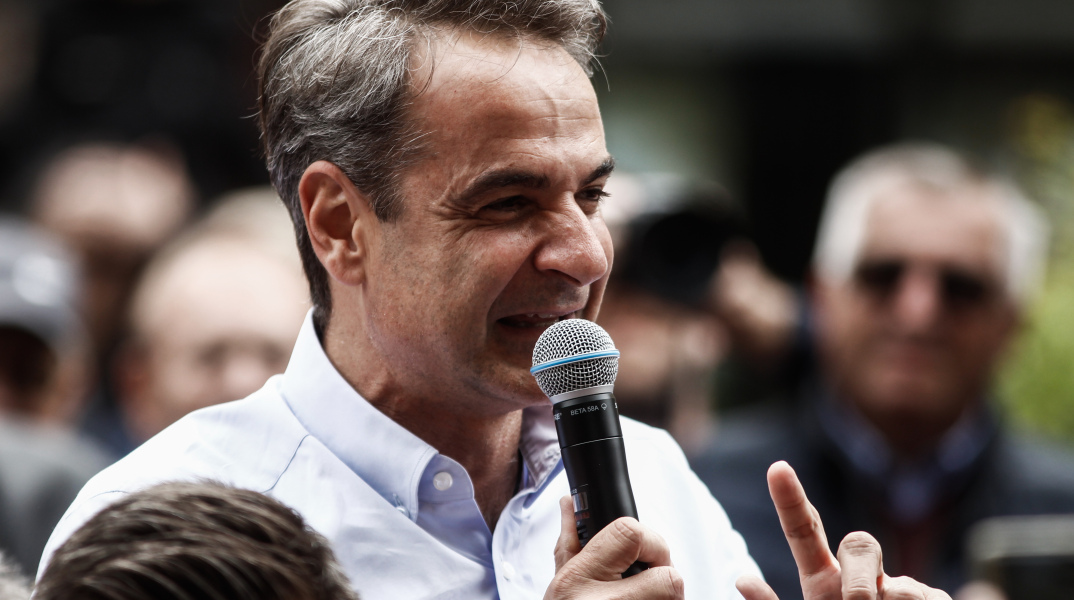 O Kυριάκος Μητσοτάκης στα Τρίκαλα