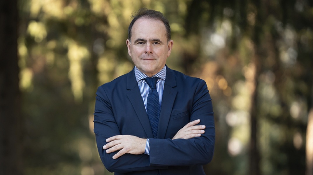 O Γιώργος Οικονόμου, υποψήφιος βουλευτής Τρικάλων με το ΠΑΣΟΚ-ΚΙΝΑΛ