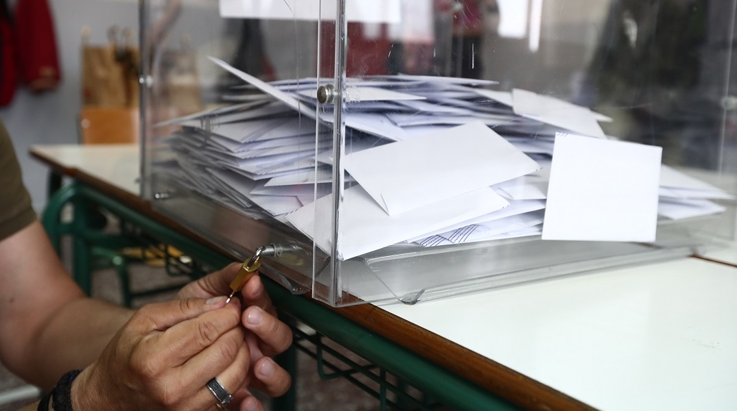 Εκλογές 2023: Οι πρώτες αντιδράσεις των κομματων μετά το exit poll