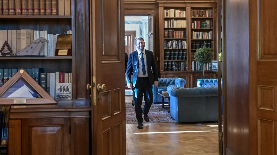 Εκλογές 2023: Στο Προεδρικό Μέγαρο ο Νίκος Ανδρουλάκης για τη διερευνητική εντολή